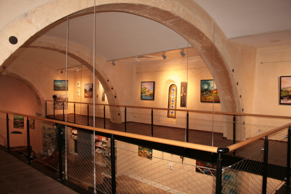 Exposition St Chamas étage